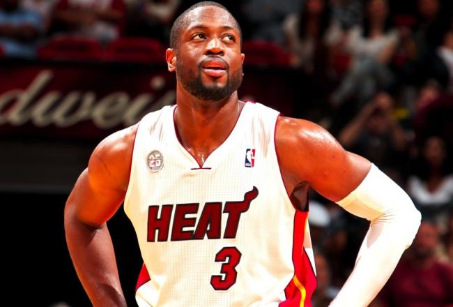 Dwyane Wade porte le maillot des Miami Heat