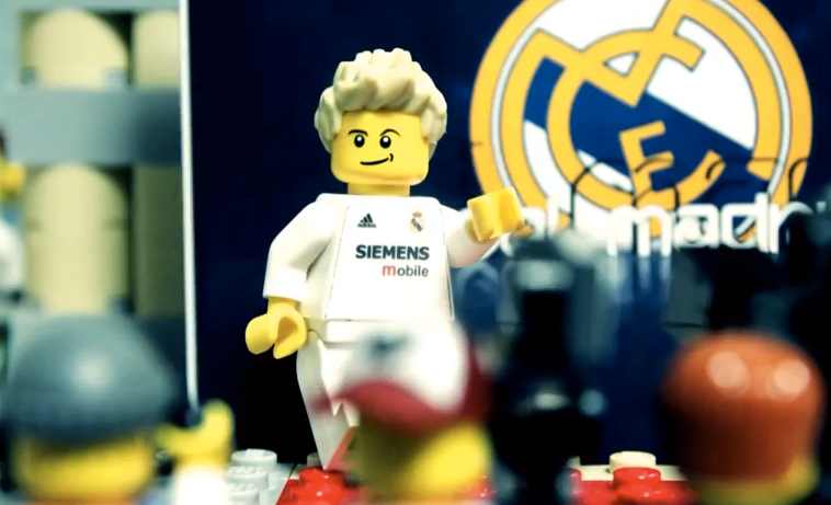 David Beckham transféré au Real Madrid (LEGO)