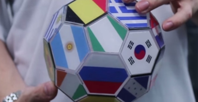 Impression ballon rend hommage Coupe Monde!