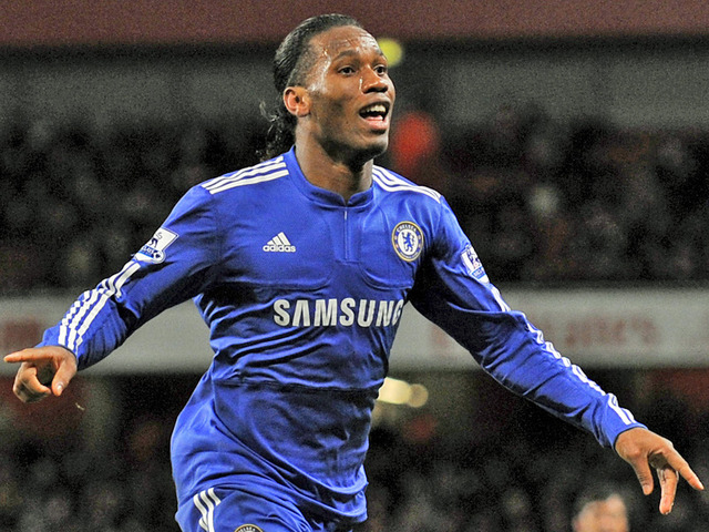 Didier Drogba porte le maillot de Chelsea