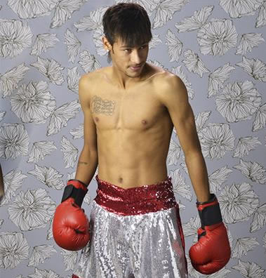 Neymar déguisé en boxeur