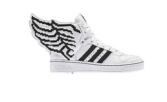 Adidas Wings 2 Pixel by Jeremy Scott : la chaussure pour les geeks